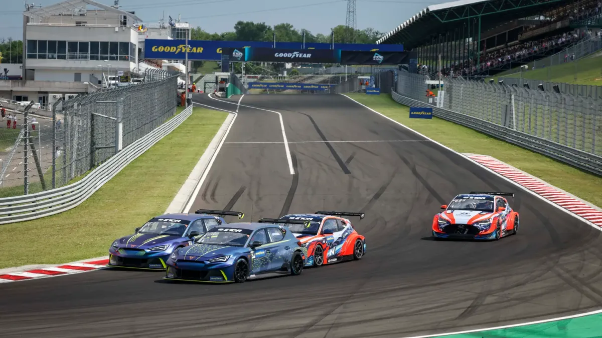 Vy över racerbanan Hungaroring.