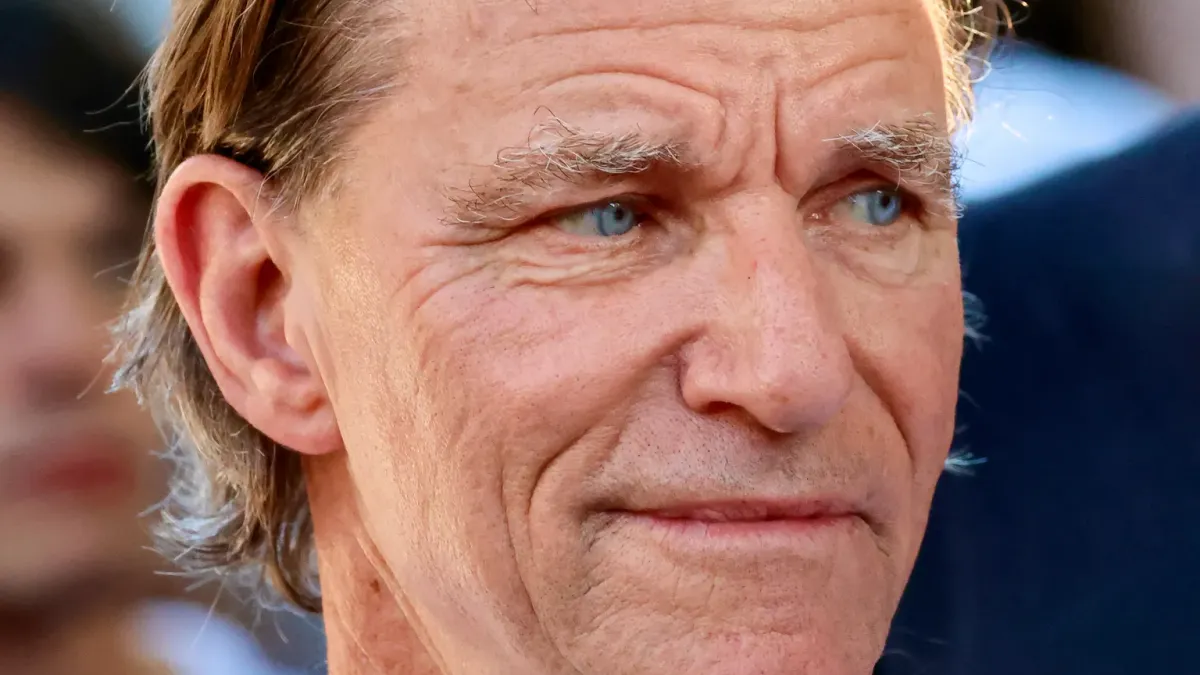 Porträttbild av Stefan Johansson.